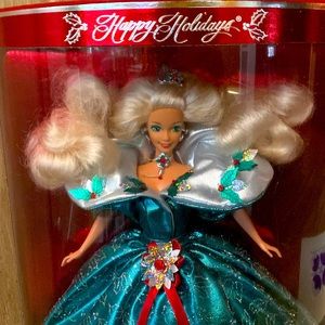 Vintage 1995 Happy Holidays Barbie Doll new in unopened box
